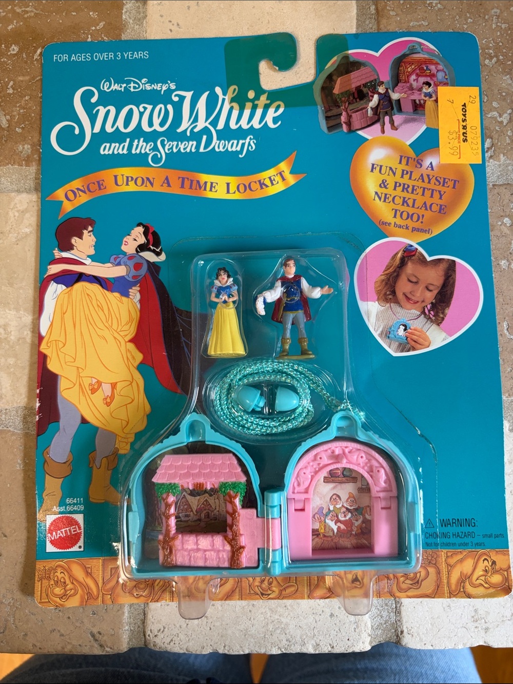 Disney Snow White Mini Locket Playset - Teal & Pink